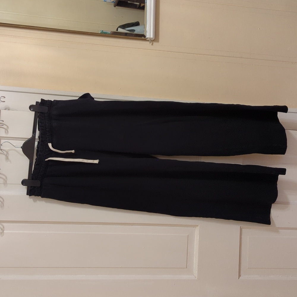 Wide Leg Black Sweatpants